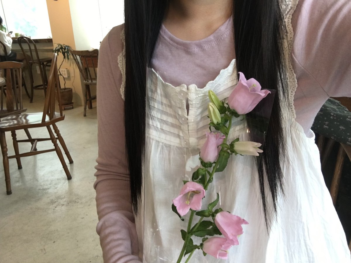 이로 tweet media