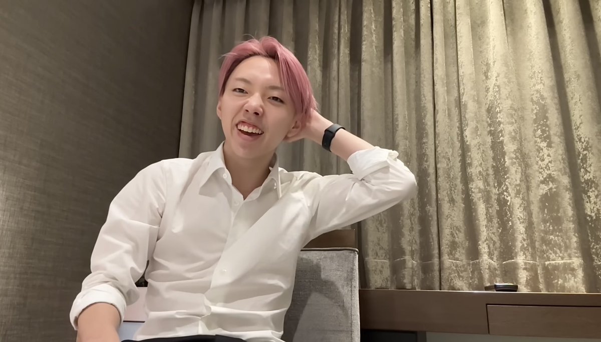 つきね tweet media