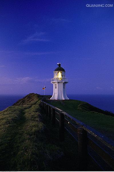 AmjadofCal's tweet image. "New indie gem alert! 'Moonlit Whispers'—a quiet story of a lighthouse keeper u0026 a lost teen, weaving hope into coastal darkness. Now streaming on @CoveStream.  #IndieFilm #HiddenGem"