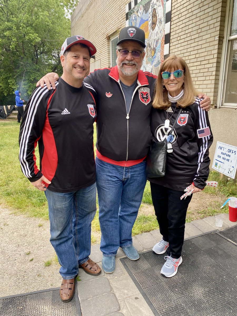 ScreamingEagles's tweet photo. Since ‘96 one superstar volunteer has not only backed the Black and Red, but welcomed fellow supporters with the warmest of smiles 🤩

Our Black and Red family wish Jo Ann the happiest of birthdays 🎂 

#AlwaysUnited 🖤❤️ https://t.co/IYYg8CP3lE