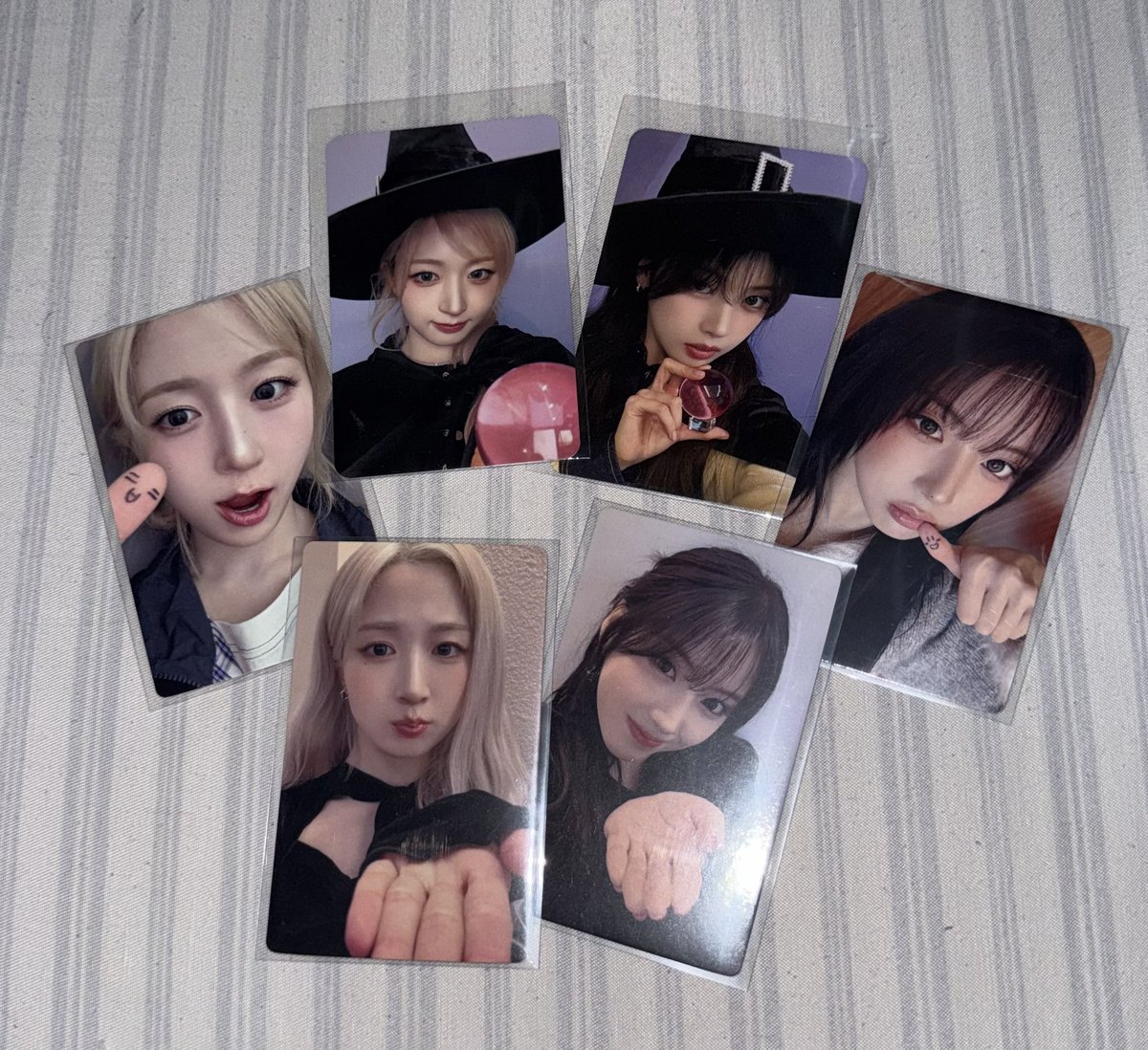 My main bias and bias wrecker 💙 Thank you so much to my favorite K-Pop Seller <a href="/WATERTHUNDERTWT/">WATER THUNDER SERVICES 🌊✨</a> 🩵💛 As always, you’re the best! 🫶

#NMIXX #HAEWON #JIWOO