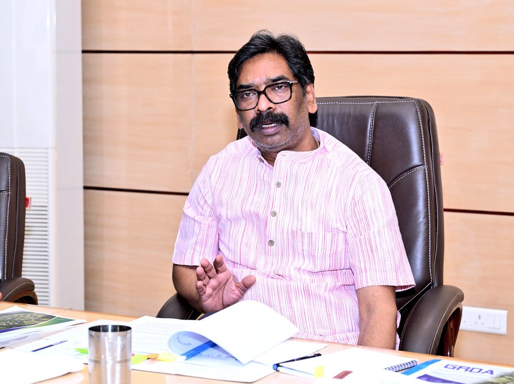 Hemant Soren tweet media
