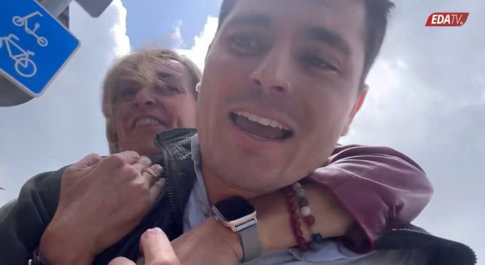 <a href="/vitoquiles/">Vito Quiles 🇪🇸</a> Si esta agresion la hace un hombre hacia una mujer (periodista), como minimo duerme entre rejas unos cuantos meses. (y abriendo cada dia telediaros comprados)