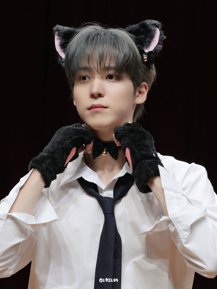 윤트리버 tweet media