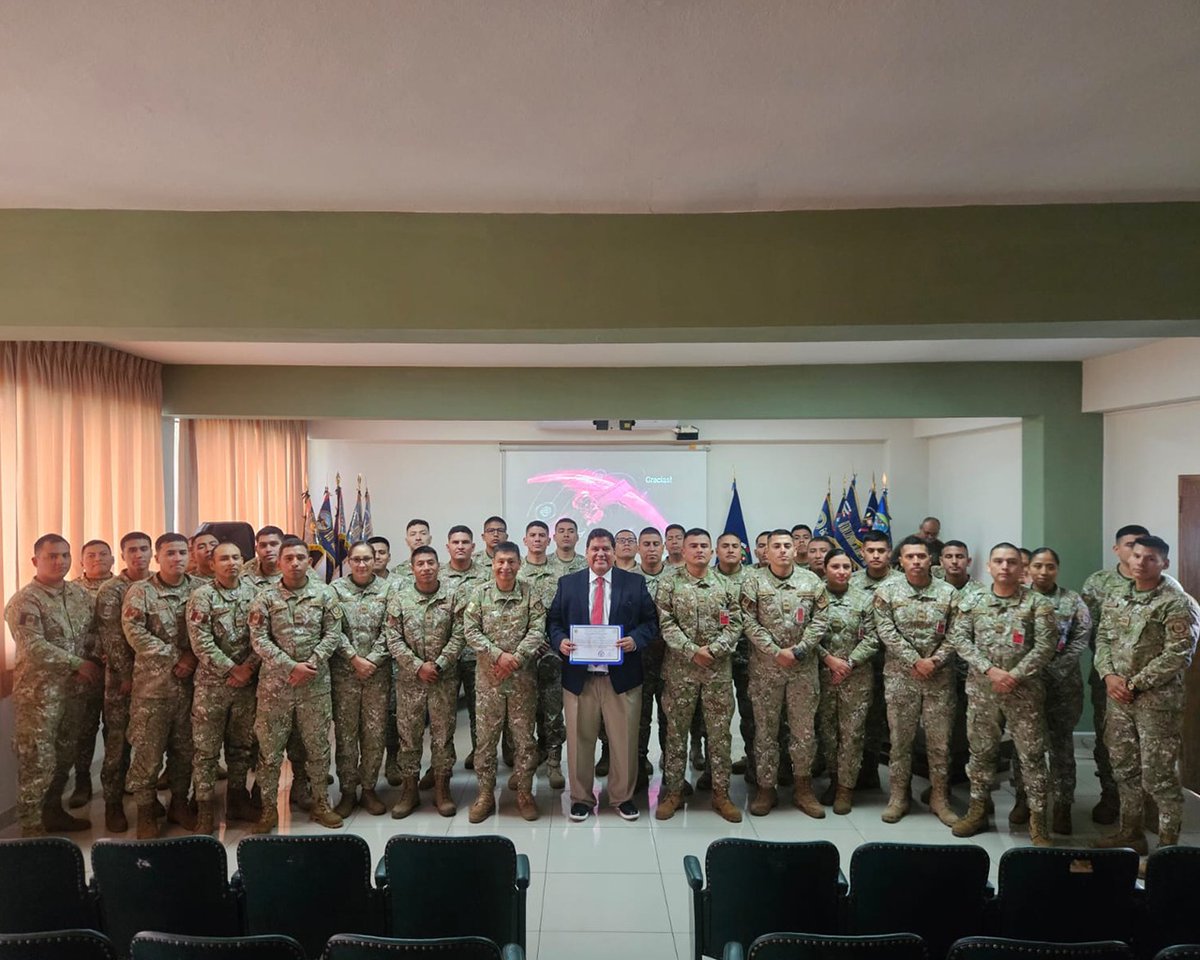 Ejército del Perú tweet media