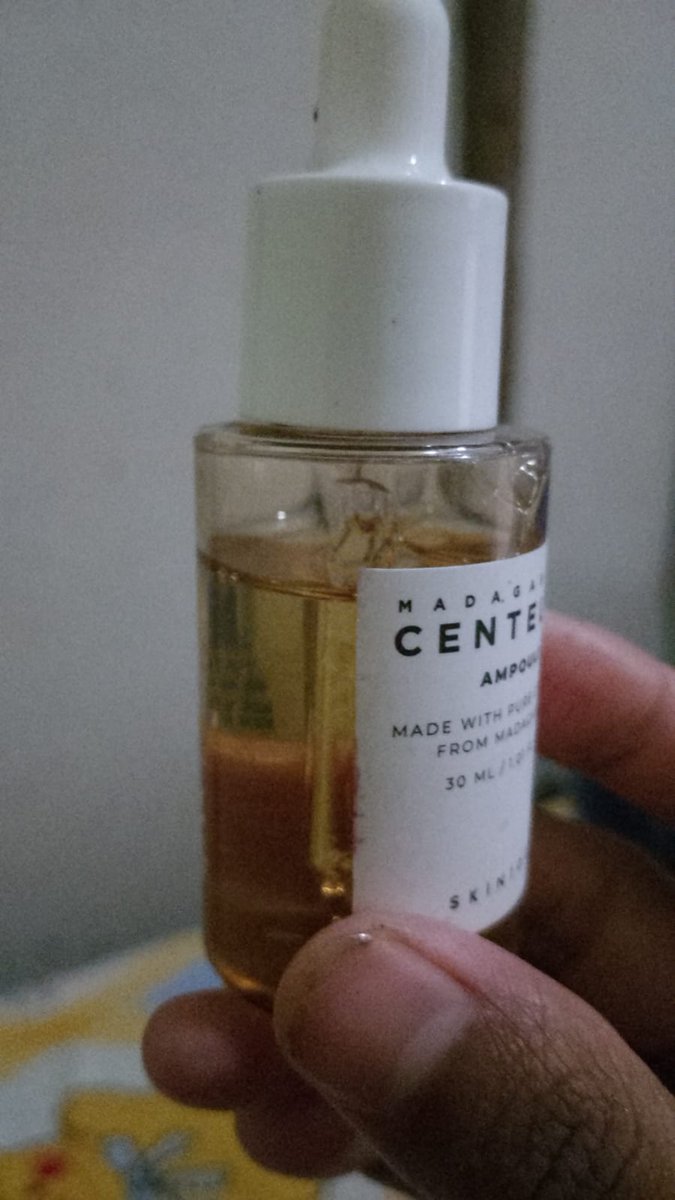 squarzlr's tweet photo. guyss mau jual centella travel, minus gaada box sm beberapakali pemakaian karna ga cocok di kulitku

angkut semua 130k https://t.co/xAxaJtOcR8