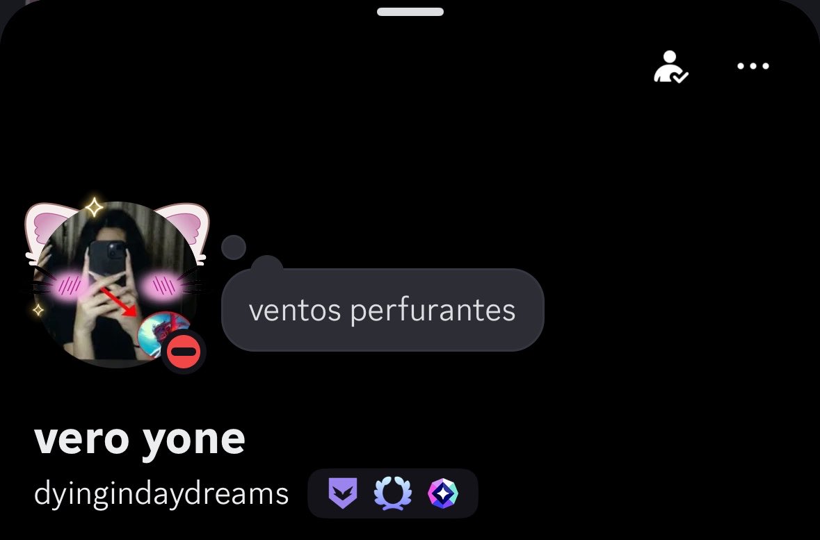 buniwispie's tweet image. auramaxxing twins