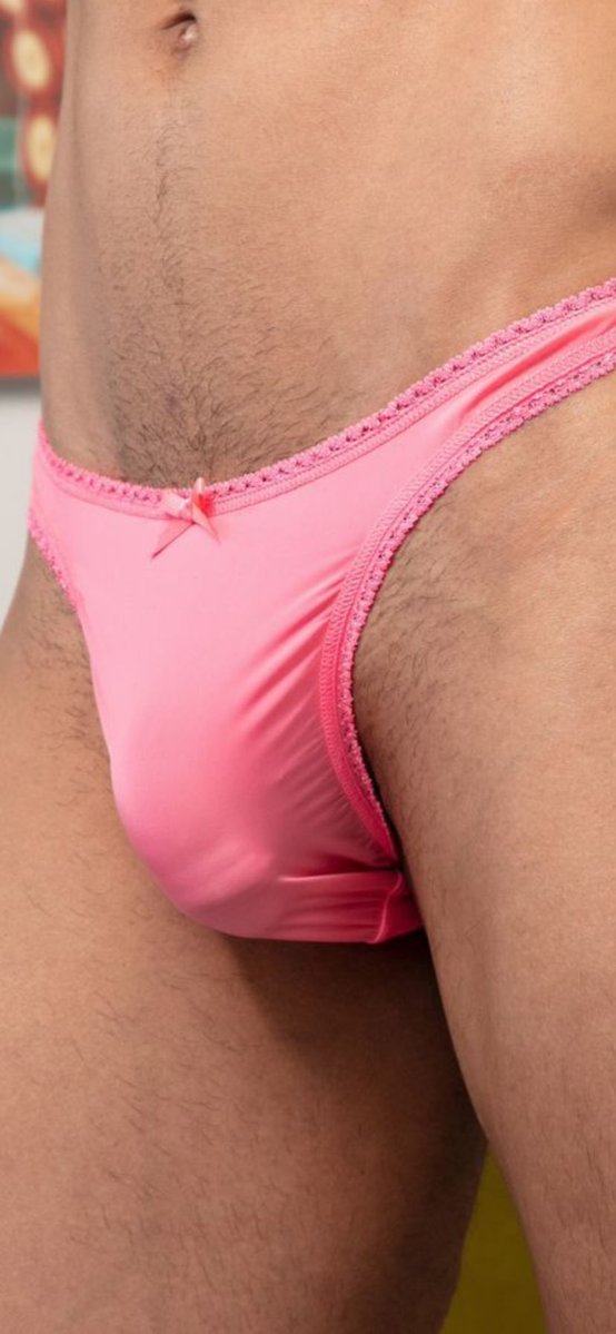 Satin bulge2 tweet media