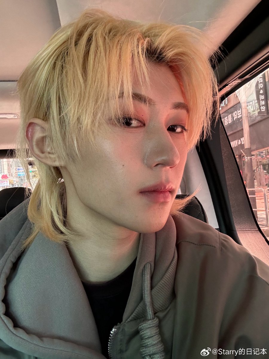 z___x88's tweet photo. この日の写真じゃない？違う？ https://t.co/SzHf0YVF4T