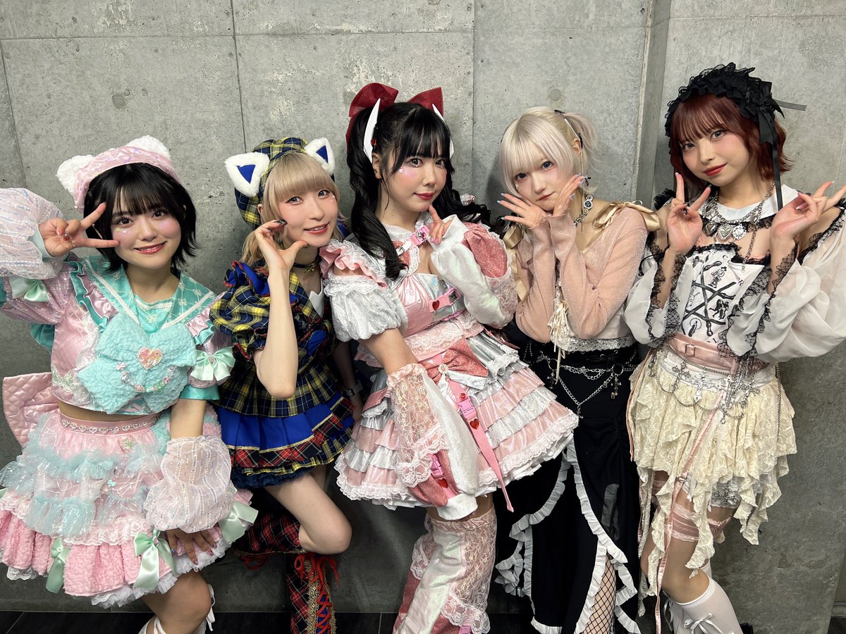 dotyellfes's tweet photo. ┈┈┈⟡.·

2026.4.29
「dot yell fes 2026 -April-」

┈┈┈⟡.·

ご出演いただいた皆様ありがとうございました🌸

🌟X♡coisioringoX♡（バンドじゃないもん！MAXX NAKAYOSHI）様

🌟隣のワンルームディスコ 様

🌟Team #DSPM 
《参加メンバー:
岡田彩夢 様
藤咲彩音 様
恋汐りんご 様
MEW（ミームトーキョー）様
SAE（ミームトーキョー） 様
》

#dotyellfes