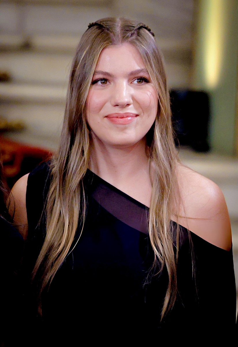 royalchildren_'s tweet image. Happy 19th Birthday to Infanta Sofía of Spain 🎂💜 -April 29th 2026.
.
📷 : Paolo Blocco/@GettyImages 
.
#HappyBirthday #birthday #InfantaSofia #Spain