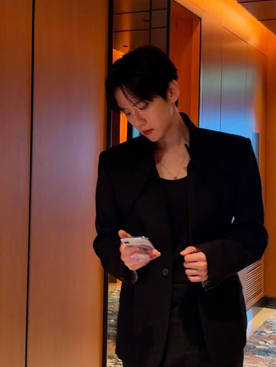 peterpan🧚‍♀️ tweet media