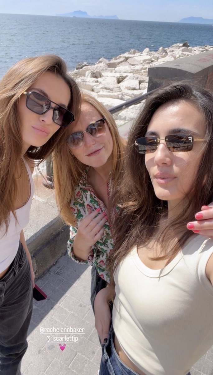 Giulia tweet media