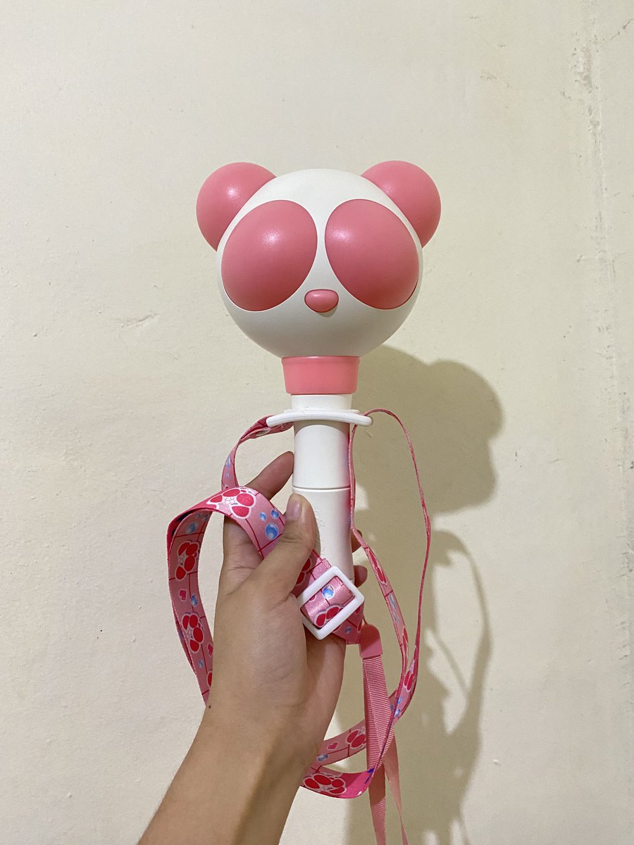 apink_panda tweet media