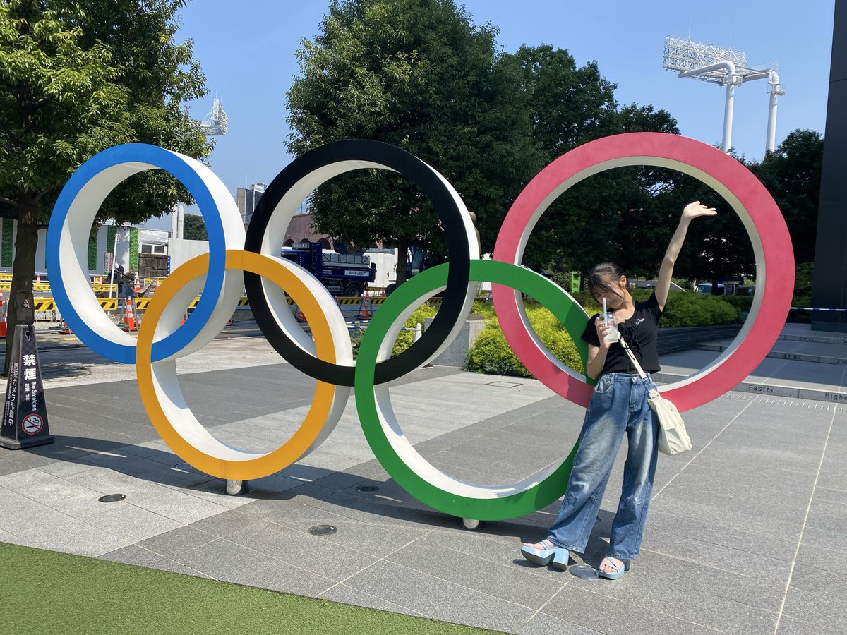 Miosinger's tweet image. 🗼✈️
・
・
・
いつかの東京の写真！！
東京でたくさん美味しいもの食べたんだーっ！
この時はまだ髪の毛長い😳
#fypシ #東京 #オリンピック #グルメ