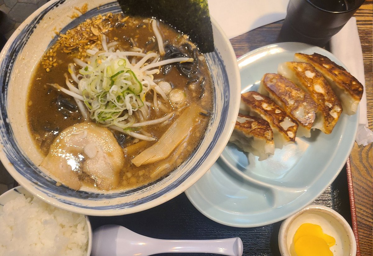 北陸定期便 tweet media