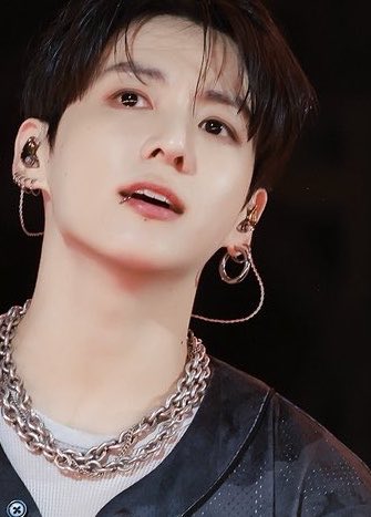 꾸무 •̀ ༝ •᷄ tweet media