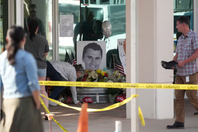 scorched_star's tweet image. #BOOM