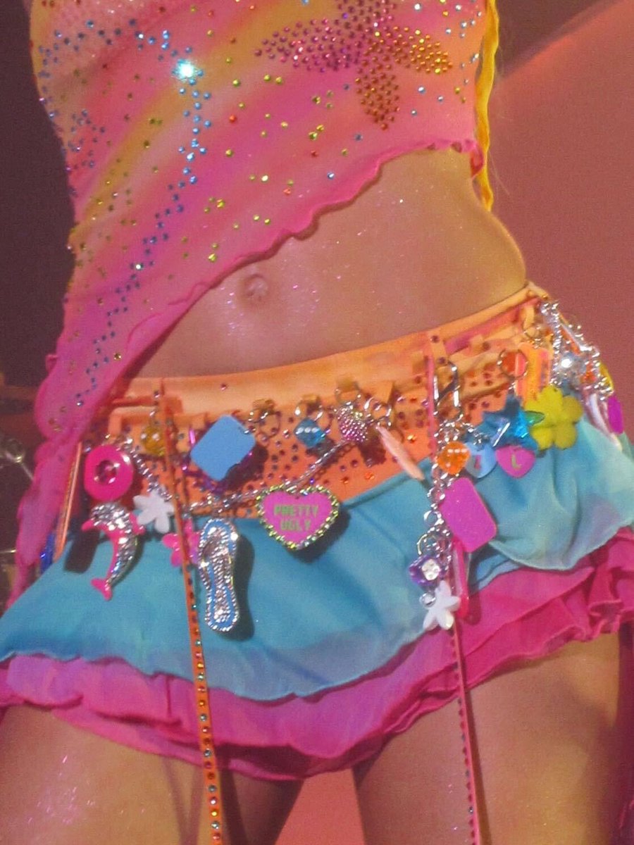 mini⁷ ✿ tweet media