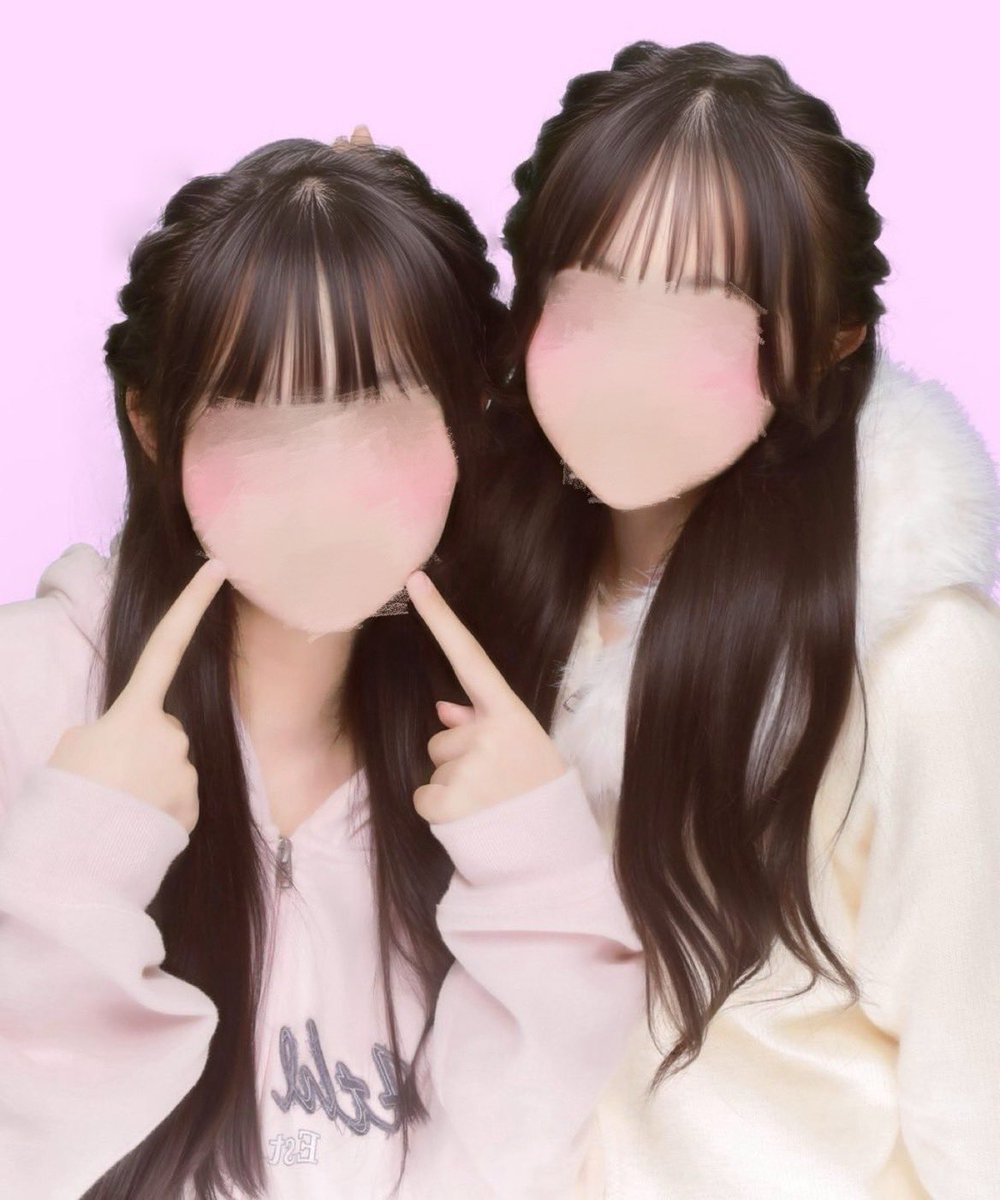 𝒽 tweet media