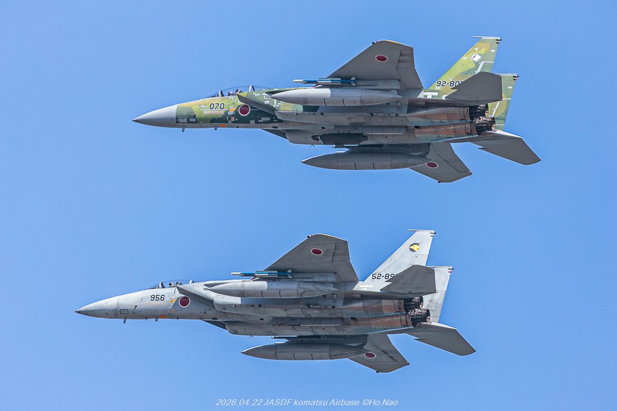 naopy09's tweet photo. 2026.04.22 Komatsu Airbase
航空自衛隊小松基地 F15 306SQ フォーメーション
アグレスの機体92-8070を加えて2機+２機 https://t.co/rhX6hOzt9M