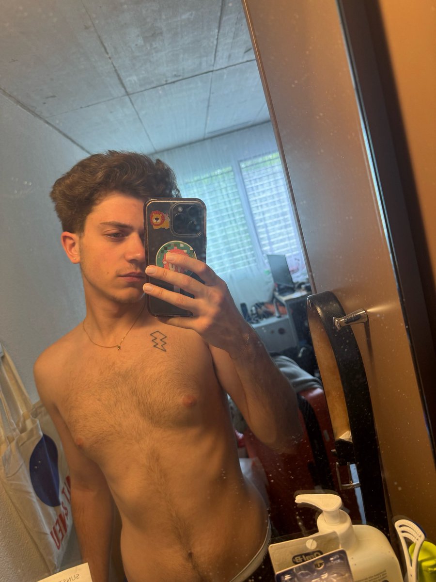 Tony🍁 tweet media