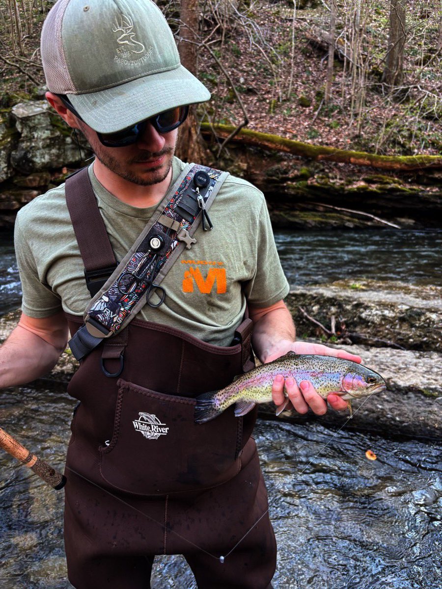 paboyzoutdoors1's tweet image. Living on the creek banks🎣

@muddyoutdoorsofficial 

#trout #rainbowtroutfishing #tightlines #fishing #whatgetsyououtdoors