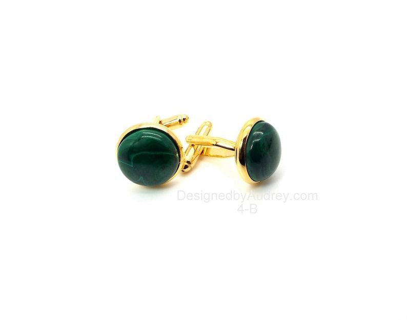 DesignsbyAudrey's tweet image. Awesome Green Cufflinks - Malachite Cufflinks IV - Natural Malachite Cufflinks by #DesignedbyAudrey.  Wonderful men's #handmade jewelry and accessories etsy.me/4gy2VLH via @Etsy