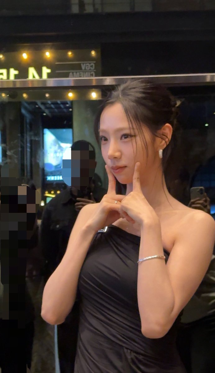 이코볼 tweet media