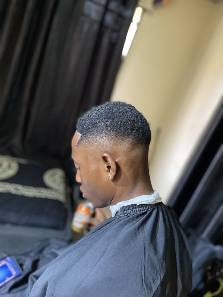 Cutz_pro tweet media