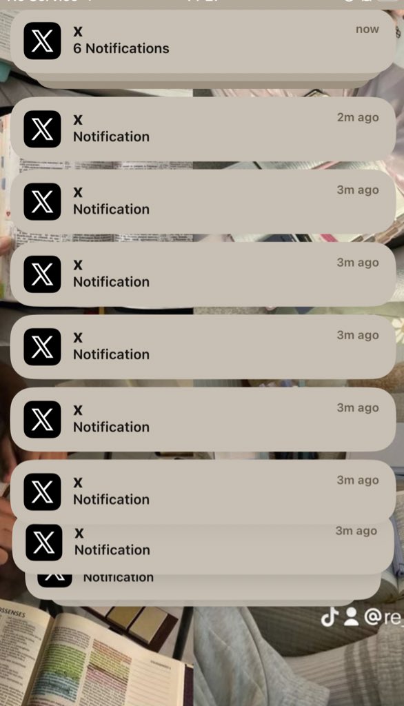 @.Cathy_🍇💜 tweet media