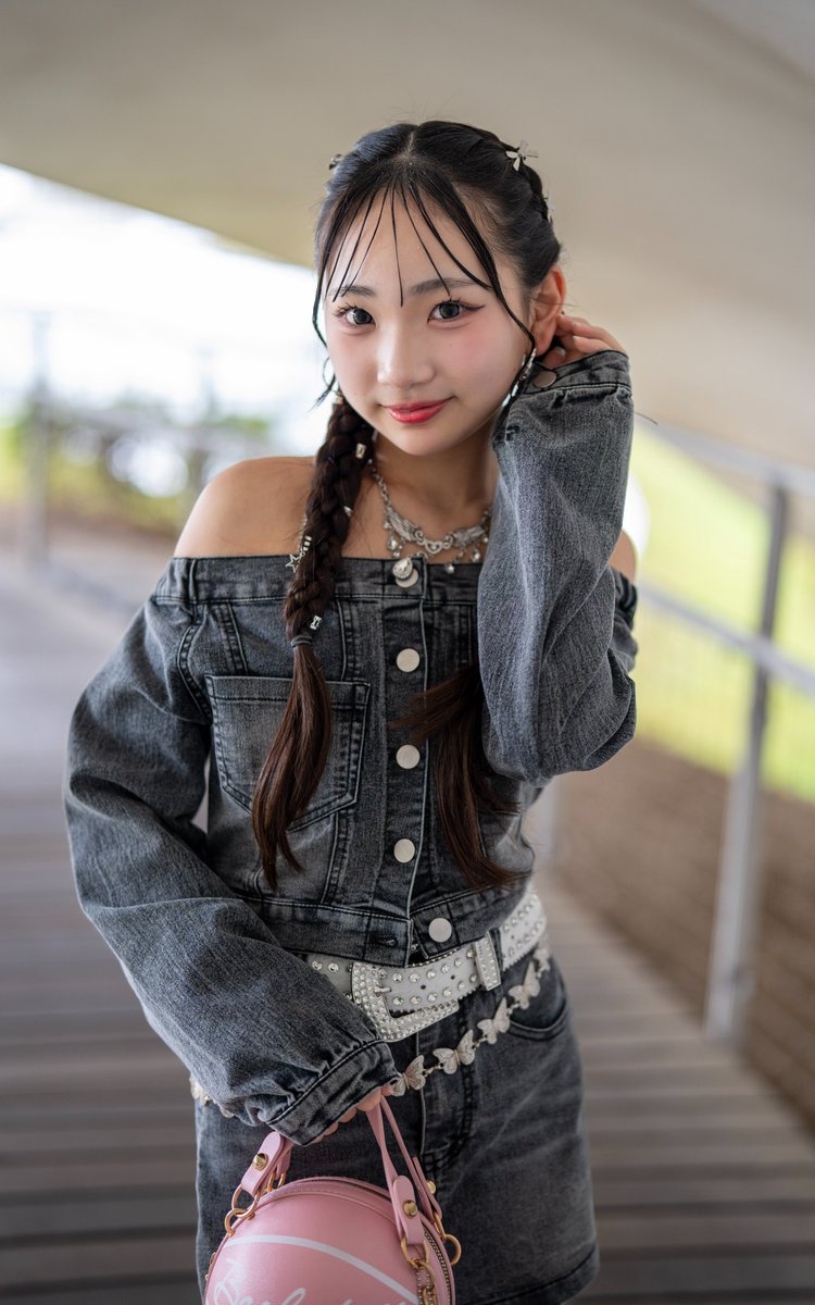swagswag_666's tweet image. 26/4/4 福岡市東区香椎
スパイラルミュージックウエスト撮影会
あまりにも端麗すぎるLunaちゃん....
#Luna #月のように輝くLuna #天神娘