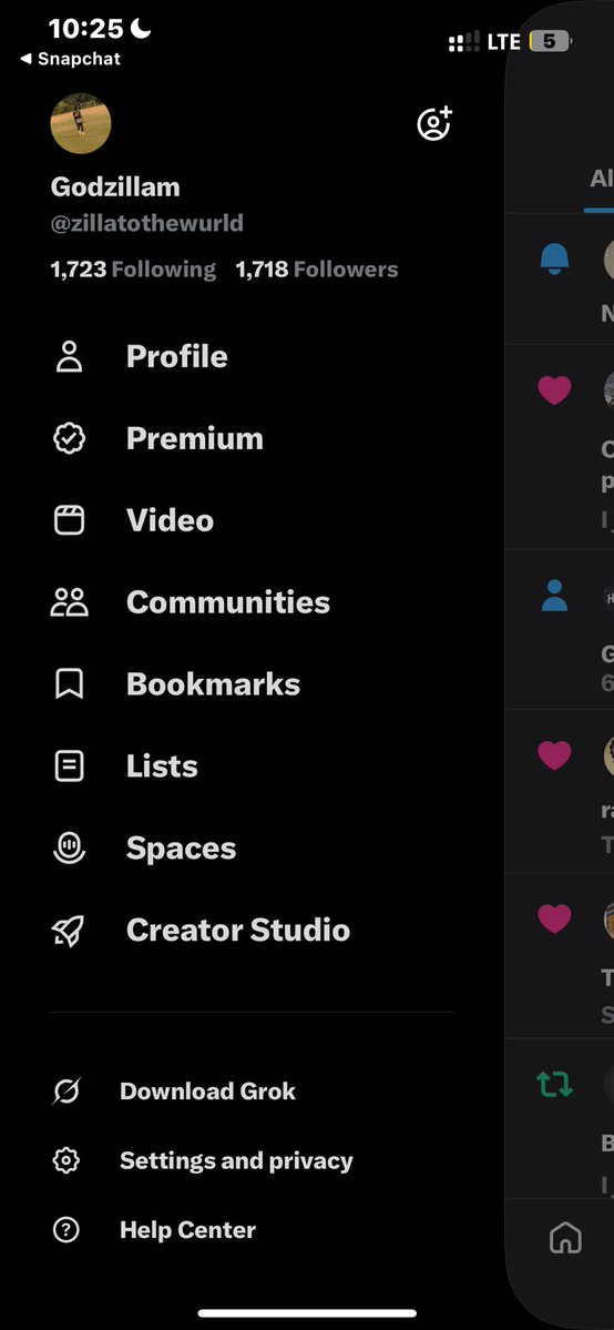 Godzillam tweet media