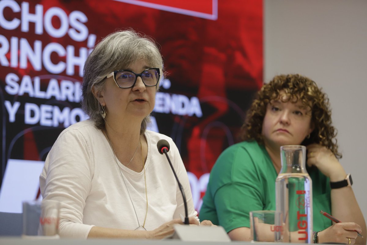 CCOOMadrid's tweet photo. 👉Rueda de prensa de CCOO y UGT Madrid de presentación de la manifestación del 1 de Mayo en #Madrid, con el lema "Derechos, no trincheras. Salarios, vivienda y democracia"

🔴"Tenemos muchos motivos para salir a las calle este #1demayo. Salimos por los salarios, la vivienda y por más y mejor salud democrática. Sin democracia no hay derechos laborales" @palomalopezB

👉Recuerda, el 1 de Mayo manifestación en Madrid, 12h, de Gran Vía (esq. Alcalá) a Plaza de España