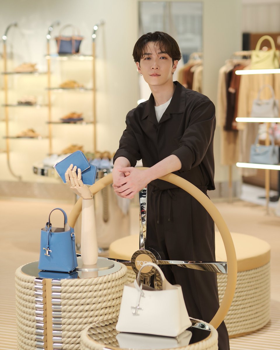 TOD'S JAPAN tweet media
