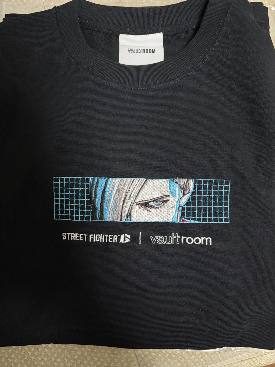 mk32bad's tweet photo. vaultroomスト6コラボT届いてた〜！ https://t.co/6qmKxhdtwW