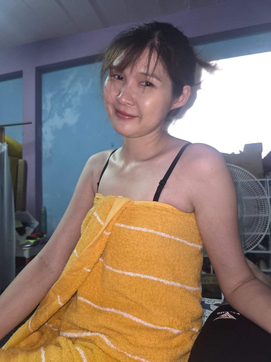 เมียชาวบ้าน tweet media