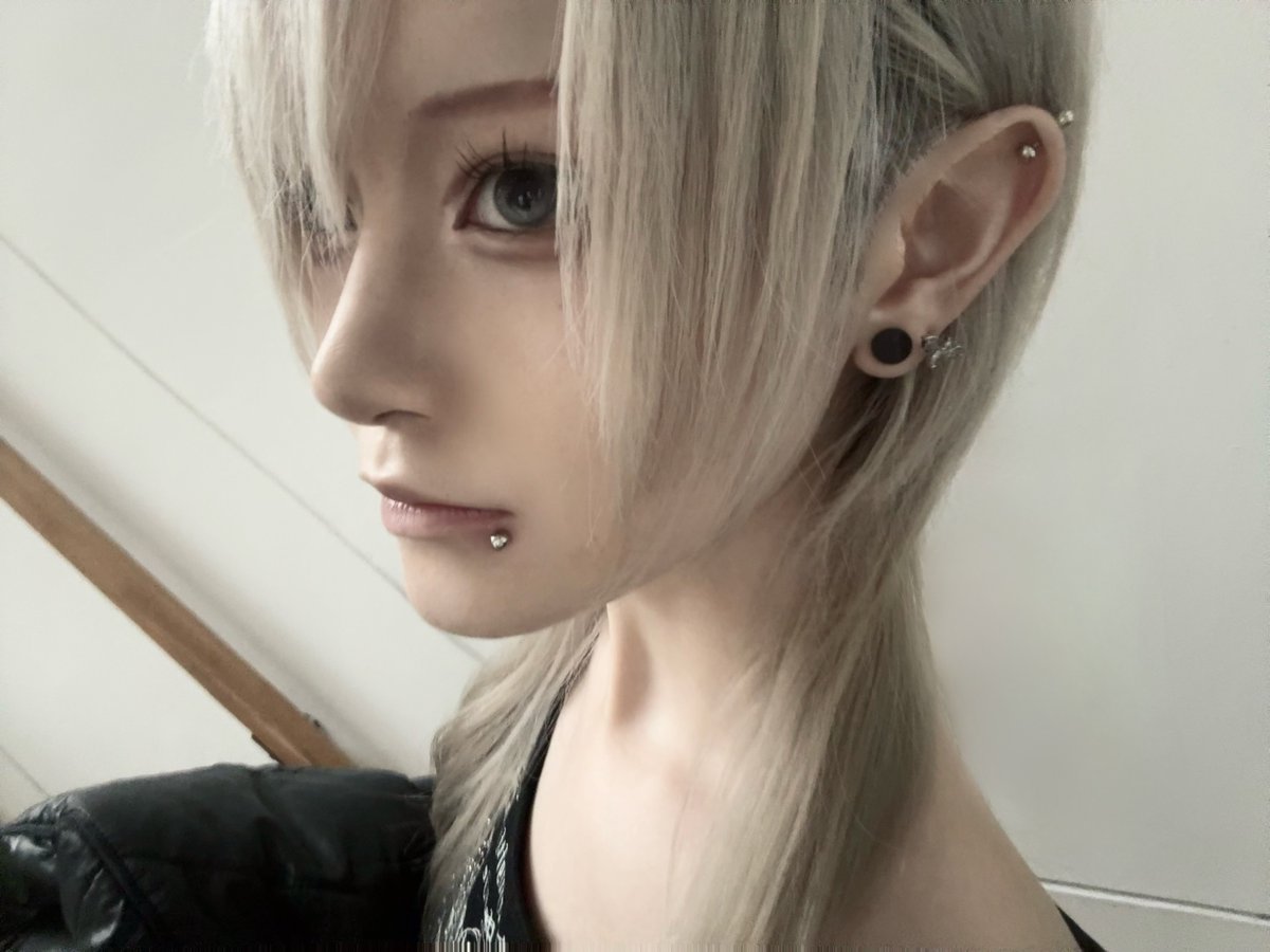 吐 tweet media
