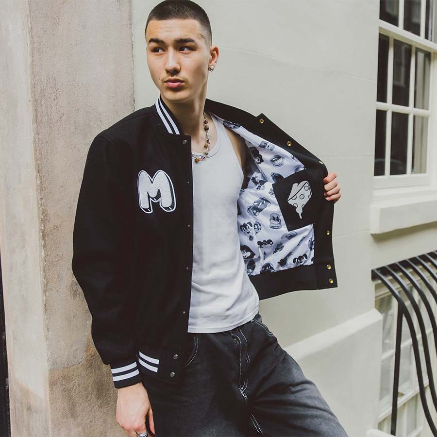 InsertCoinTees's tweet photo. Welcome To Mouseburg – New MOUSE: P.I. For Hire Collection Now Live!

We’re very proud to launch our special black and white range of official MOUSE: P.I. For Hire gear, made in partnership with Fumi Games and PlaySide Studios…

Get yours now, only at https://t.co/FCYHpic2C7 https://t.co/VoQEXk3XPE