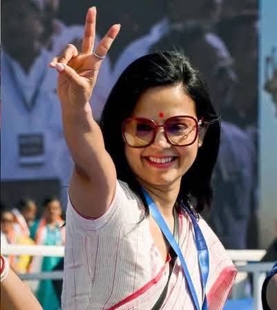 बंगाल की गंगा जमुना सरस्वती!
त्रिदेवी!
<a href="/MamataOfficial/">Mamata Banerjee</a> 
<a href="/MahuaMoitra/">Mahua Moitra</a> 
<a href="/sayani06/">Saayoni Ghosh</a>