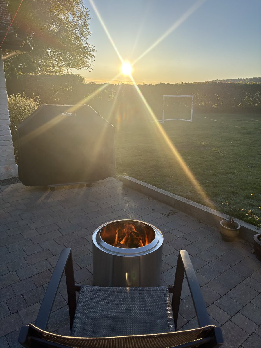 Stu1162's tweet photo. @SoloStove First Burn! https://t.co/jnolfYMIaH