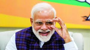 पश्चिम बंगाल में भारतीय जनता पार्टी का एक समय नामोनिशान नही था. 2016 तक ये पार्टी बंगाल में ICU में वेंटिलेटर पर थी.

आज पश्चिम बंगाल में भारतीय जनता पार्टी नंबर दो की पार्टी है. बीजेपी को यह कामयाबी हिंदुत्ववादी राजनीति के कारण नही मिली है.

2016 के विधानसभा चुनाव में TMC को 45%