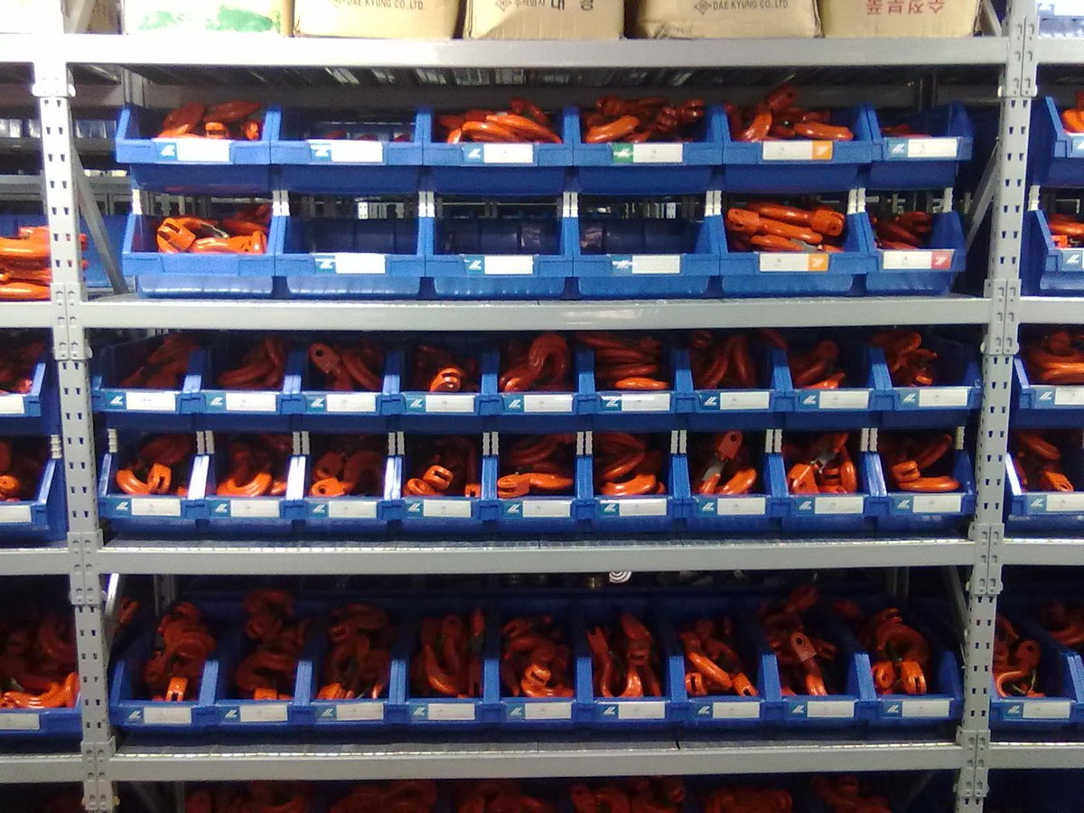SDFDRACK2009's tweet photo. Manual picking efficiency starts with the right infrastructure. 🚀
SDFD RACK Long Span Shelving
 provides the flexibility needed for fast-paced logistics hubs. Maximize density without compromising accessibility. 🏗️⚙️
#Logistics #SupplyChain #SDFDRack #WarehouseDesign #B2B https://t.co/aTEMtK62UA