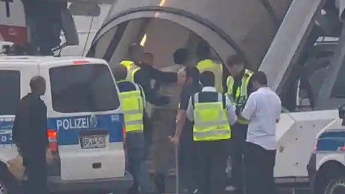 آلمان بیست و پنج افغان مجرم را اخراج کرد