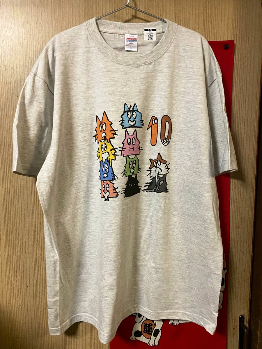 neruko2015's tweet photo. SUZURIのセルフの商業デビュー10周年記念グッズなかなかかわいい https://t.co/0NgJRg8FDV