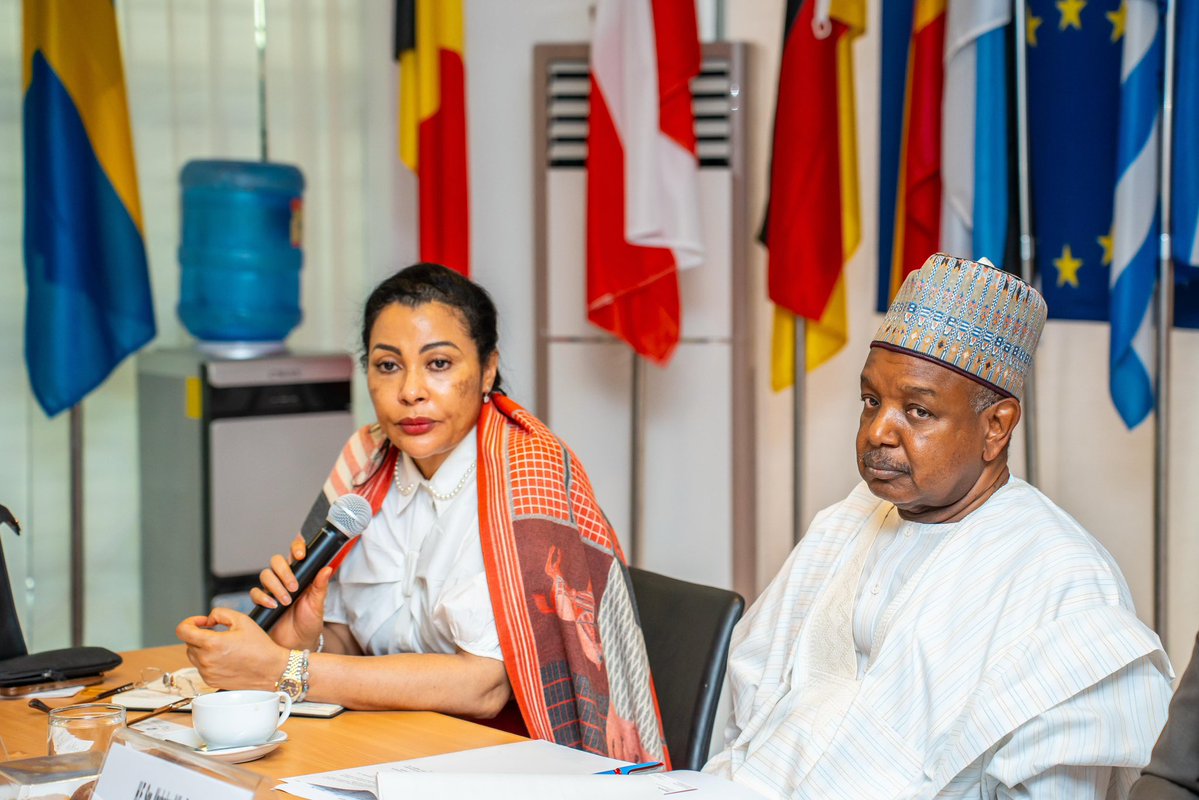 DrDorisAnite's tweet image. I joined the HMBEP, Senator Abubakar Atiku Bagudu, CON, at a meeting with the EU Delegation &amp;amp; Member States Ambassadors. We discussed key issues aimed at strengthening Nigeria-EU cooperation and aligning strategic goals for national development. 🇳🇬🤝🇪🇺
#Nigeria #EU