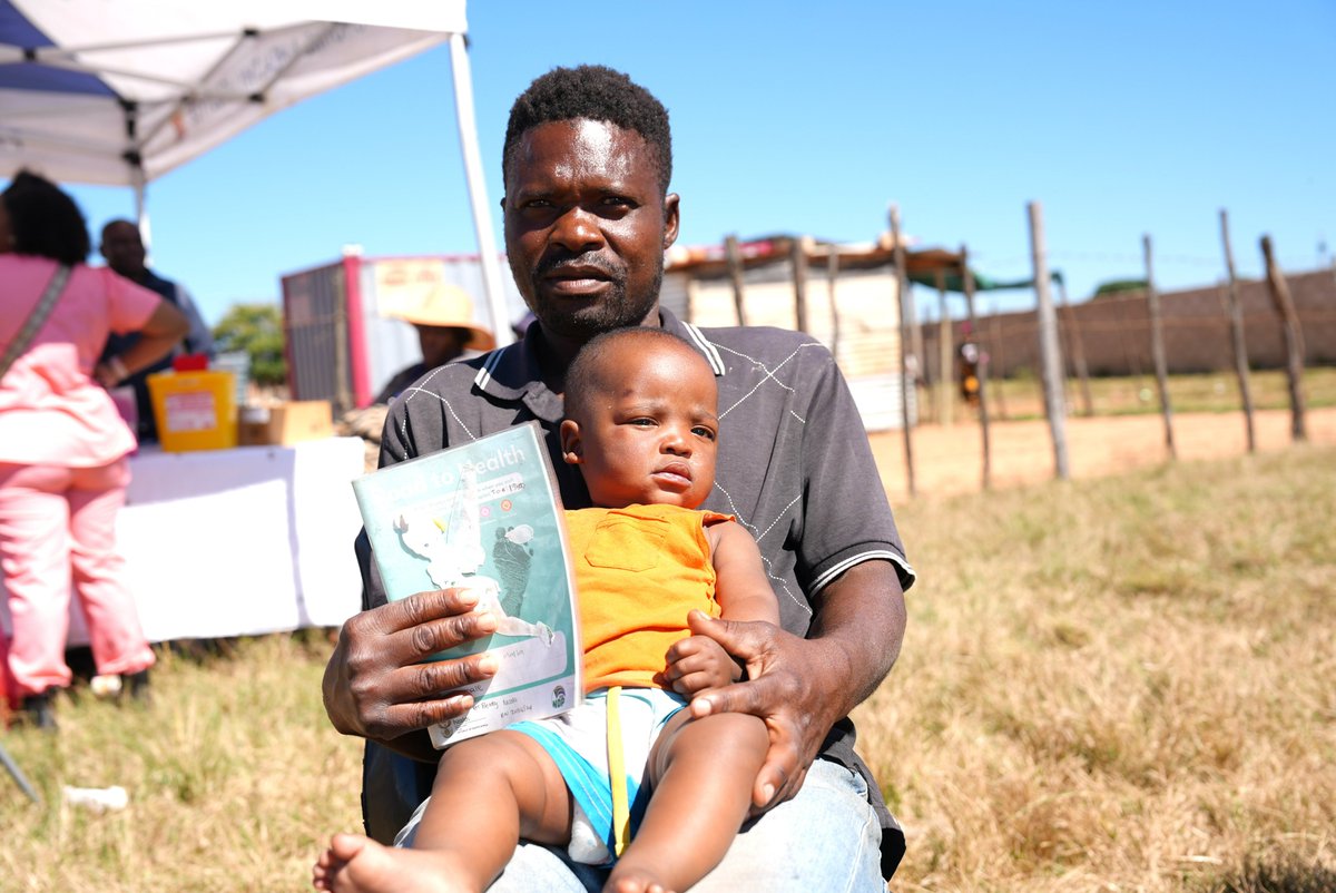 At a community outreach hosted by UNICEF and <a href="/HealthZA/">National Department of Health</a>, Lindani Sithole, father of 9-month-old Nyasha, speaks about how he makes sure he takes his son for his regular clinic appointment.

"I came here today because I know it's important to protect my son from illness." 

#WIW
