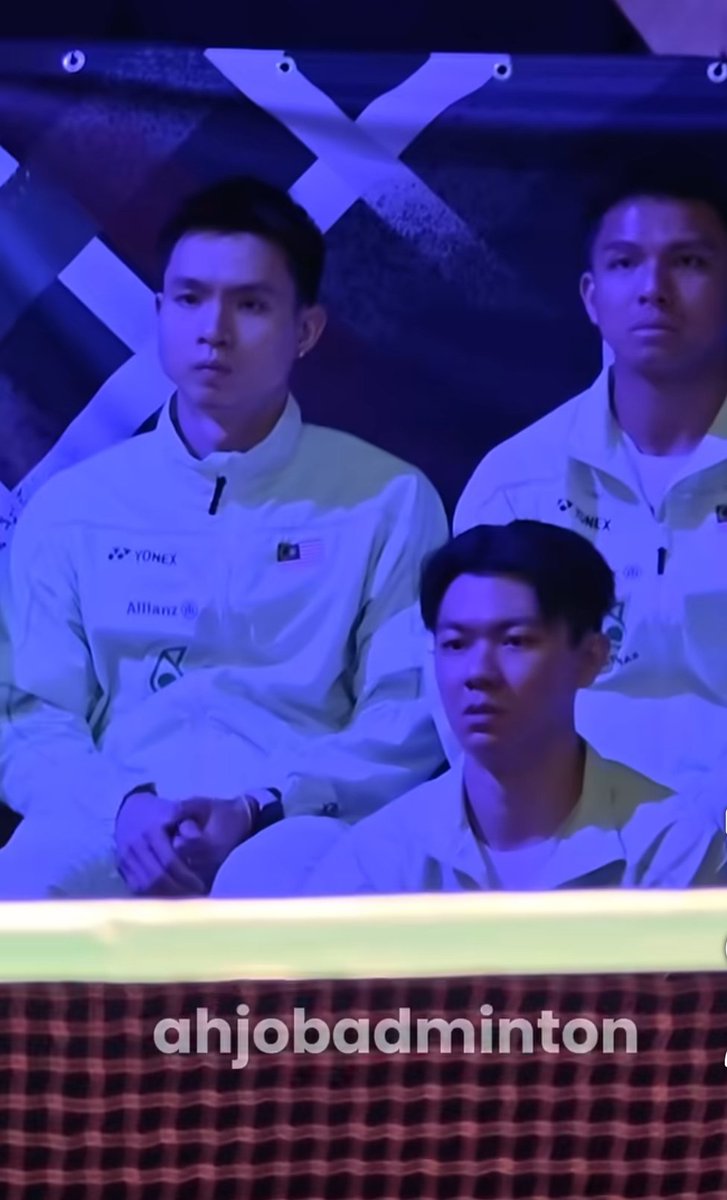 yiii_122 tweet media