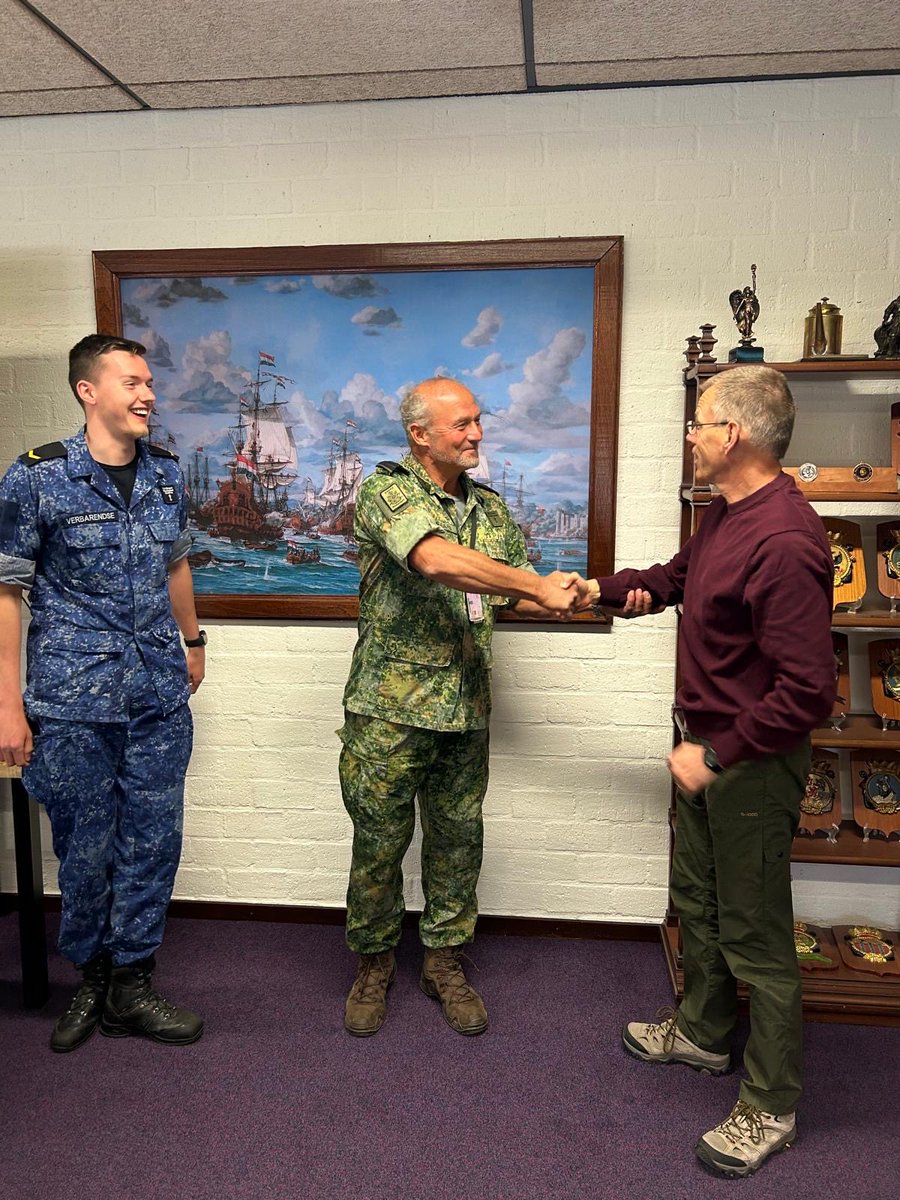 EMutsaars's tweet photo. This morning, on behalf of H-MAROST and the MHK, I was promoted to lieutenant colonel in the Marine Corps. This promotion is valid for the duration of a NATO deployment abroad. #QPO #CZSK #NLMC #VBHKAZ #MHK https://t.co/PvcBfMNmt4
