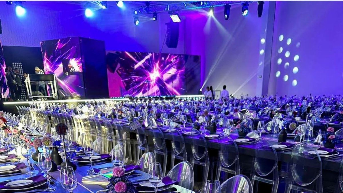 MushroomProdZA's tweet image. Great gala dinners aren’t luck; they’re planned, step by step.

From concept to execution, here’s how it’s done: tinyurl.com/59fwhx7x

#CorporateEvents #EventProduction